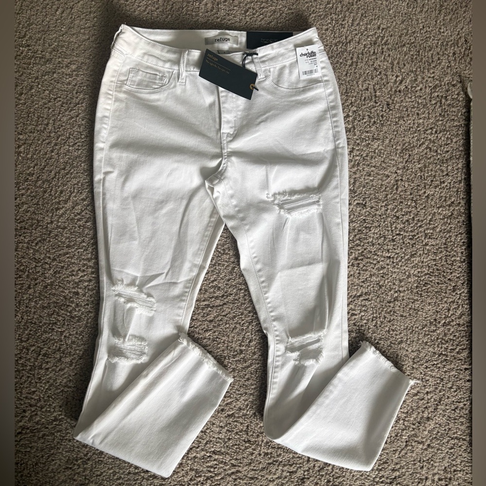 Refuge Distressed Skintight Legging Jeans